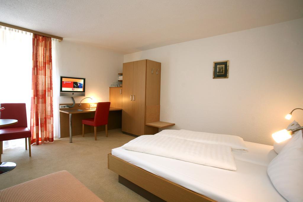 Hotel Bischof Dornbirn Ngoại thất bức ảnh