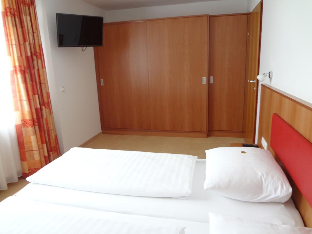 Hotel Bischof Dornbirn Ngoại thất bức ảnh